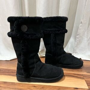 MICHAEL KORS Women’s Black Suede Sheep Fur Lined Winter Boots Size 7